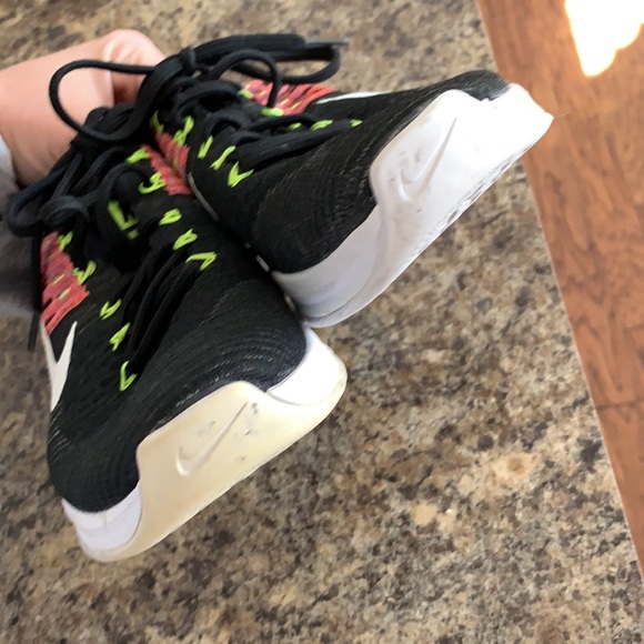 Nike flyknit metcons women’s size 9 - Picture 5 of 9